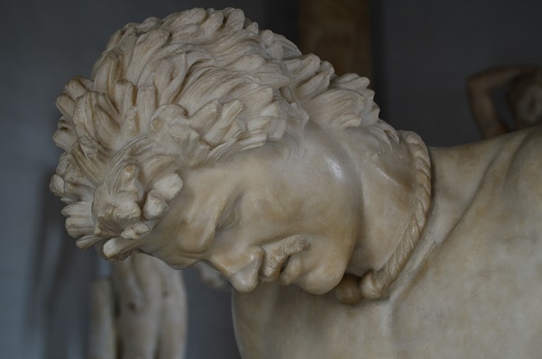 Detail-Dying-Gaul-Capitoline-Museum