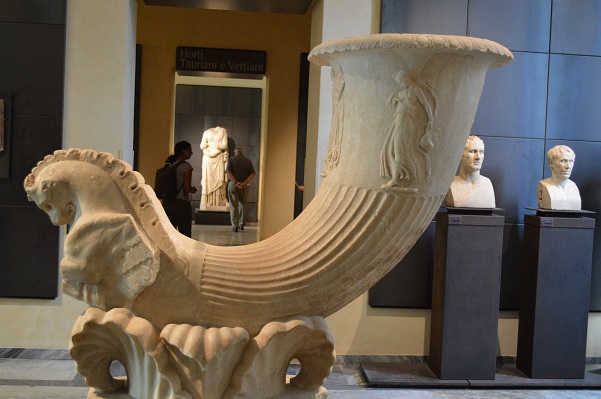 Drinking-Horn-Fountain-Capitoline-Museum