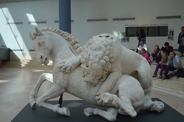 Lion-Attacking-Horse-Capitoline-Museum